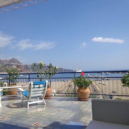 Casa D'A..Mare Apartment Giardini Naxos Ngoại thất bức ảnh