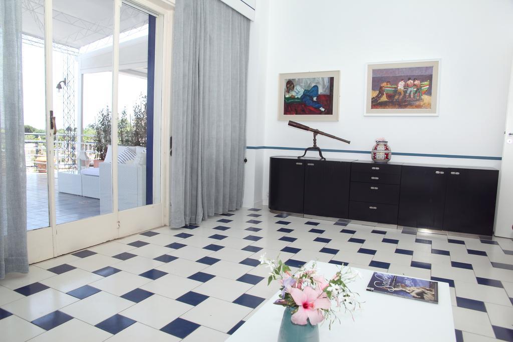 Casa D'A..Mare Apartment Giardini Naxos Ngoại thất bức ảnh